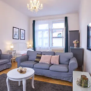 Hotel apartamentowy Charles Bridge Premium Residence